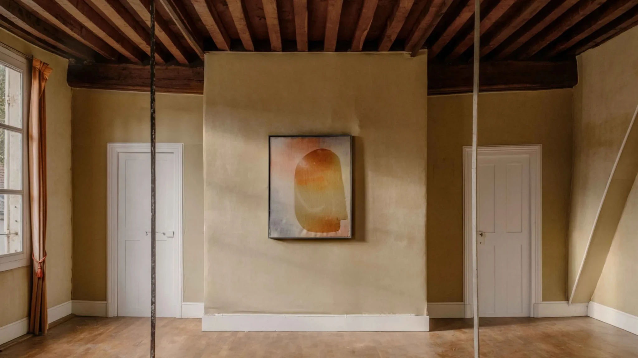 Amaterasu (2024) by artist Matthias Blitzer at Résidence de Moyne-Blandin (67 Pall Mall). Installation photography
